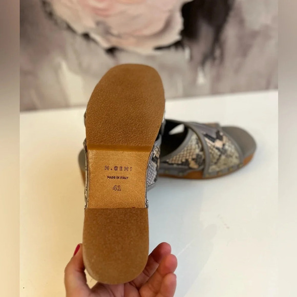 ! M. Gemi snake print womens shoes, size 10 - Picture 5 of 6